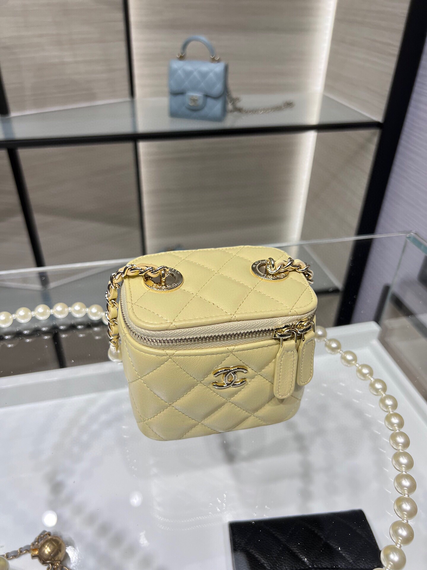 AP2581Y-3.jpg