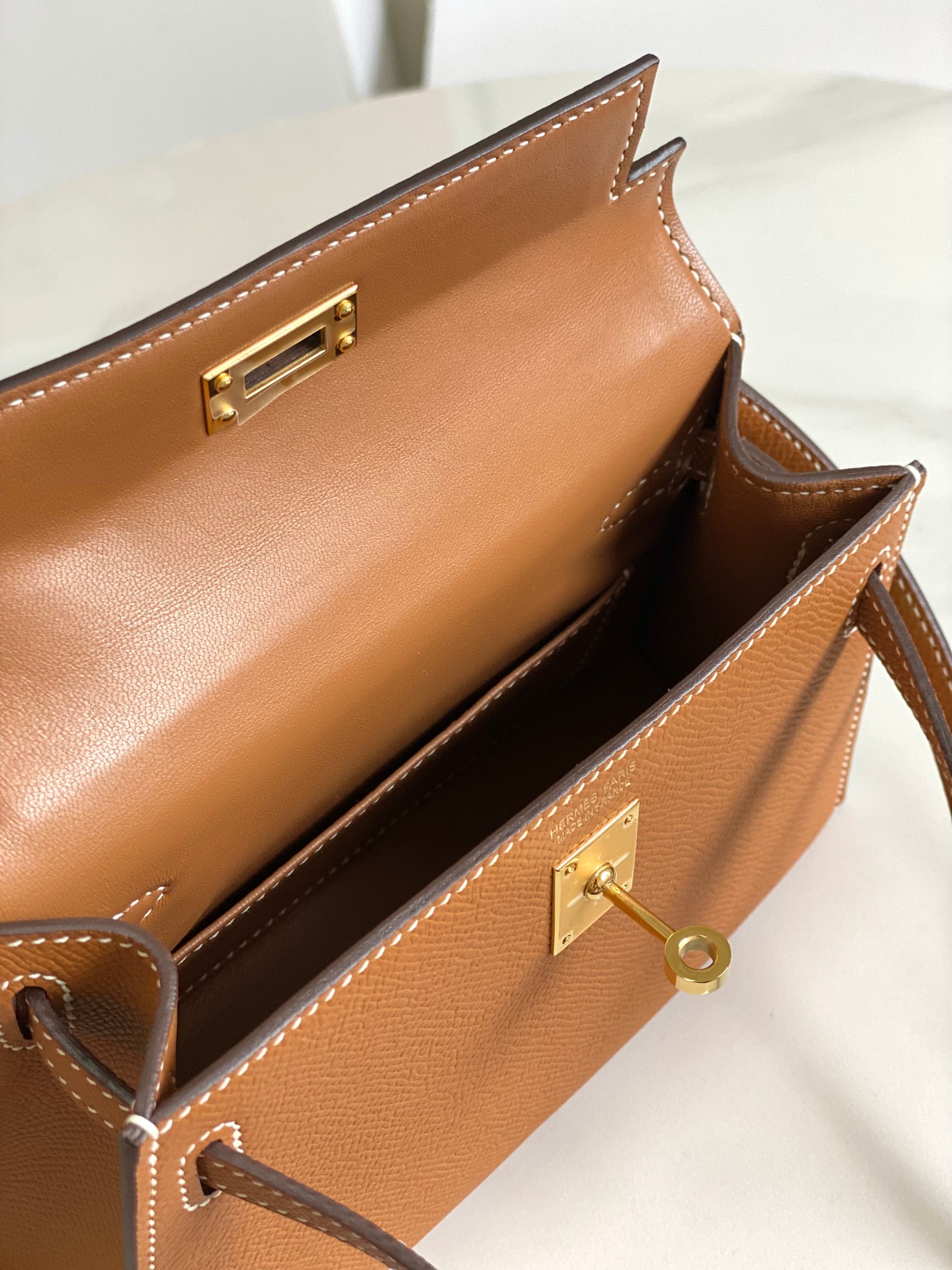 Mini-Kelly-19cm-680-52.jpg