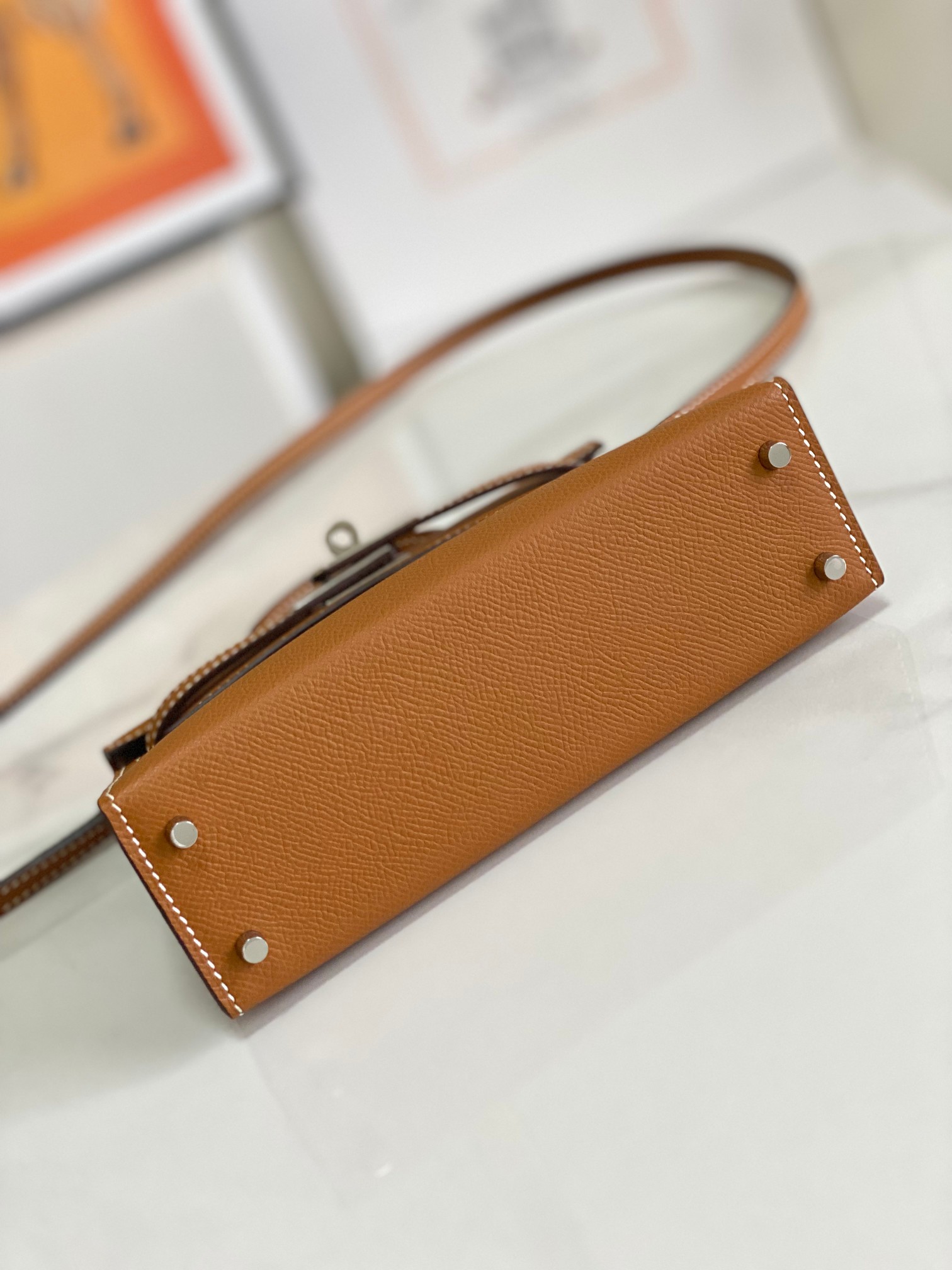Mini-Kelly-19cm-680-57.jpg