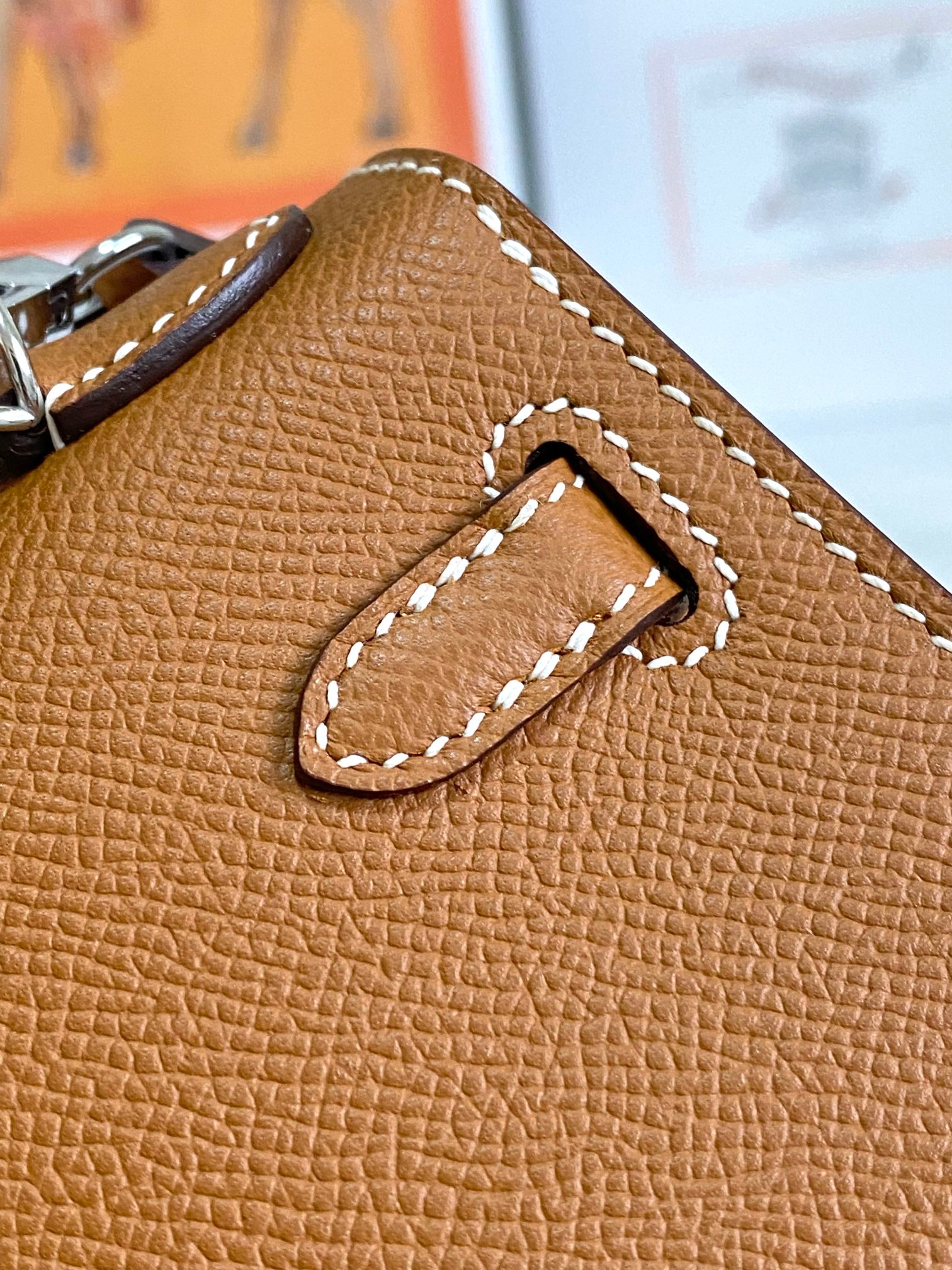 Mini-Kelly-19cm-680-60.jpg