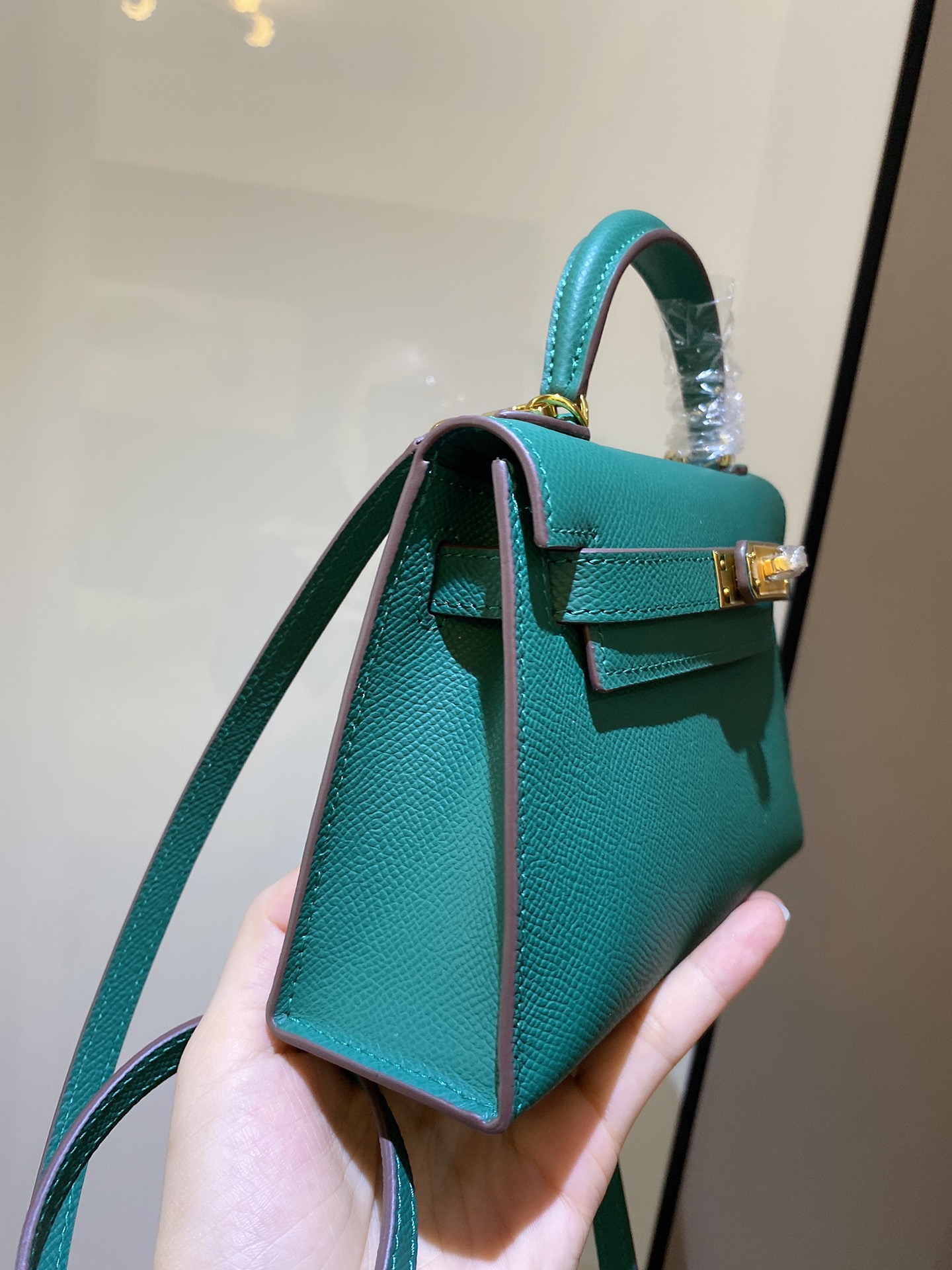 kelly-mini-480-137.jpg