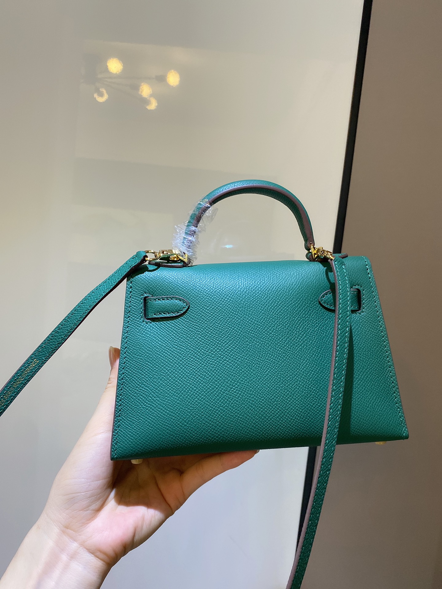 kelly-mini-480-138.jpg